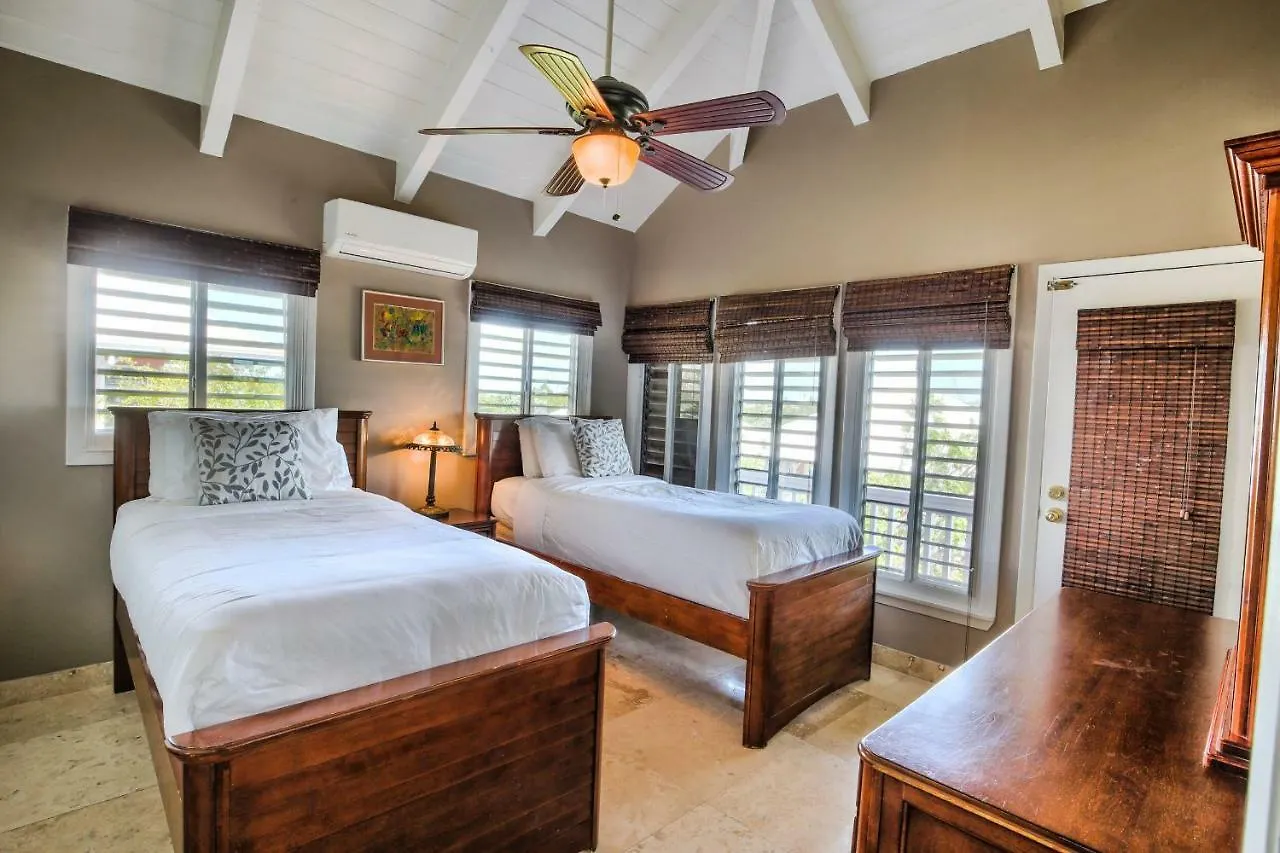 Resort Neptune Villas Five Cays Settlement